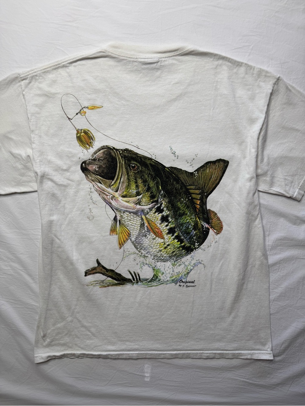 Vintage B.A.S.S Bass Anglers Sportsman Society Largemouth Bass Fish T-shirt